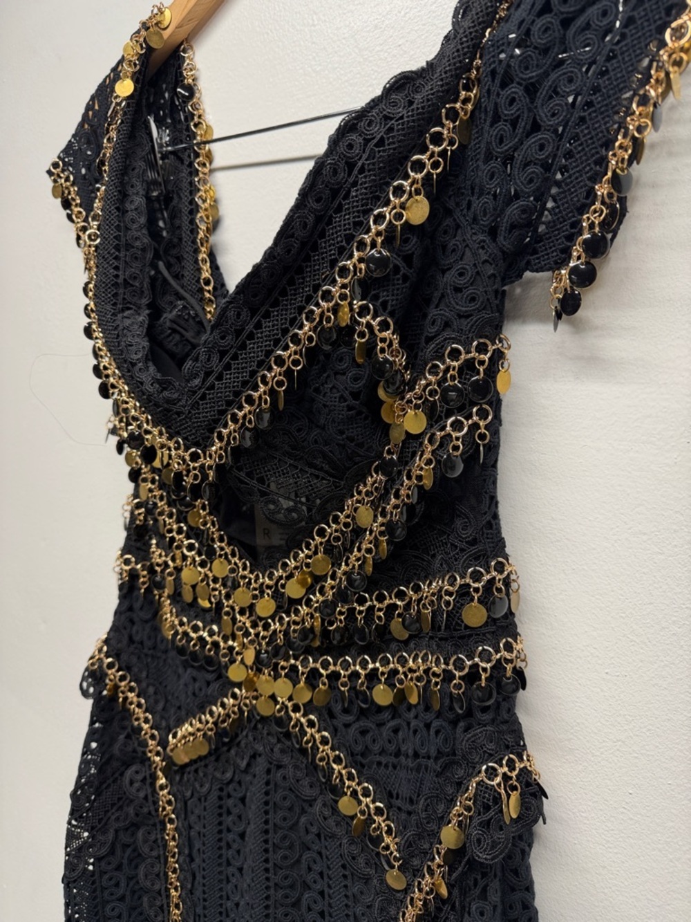 Thurley Indigo Mini Dress Off Shoulder Lace Mesh Metal Chain Black New Size 4 - Picture 5 of 10